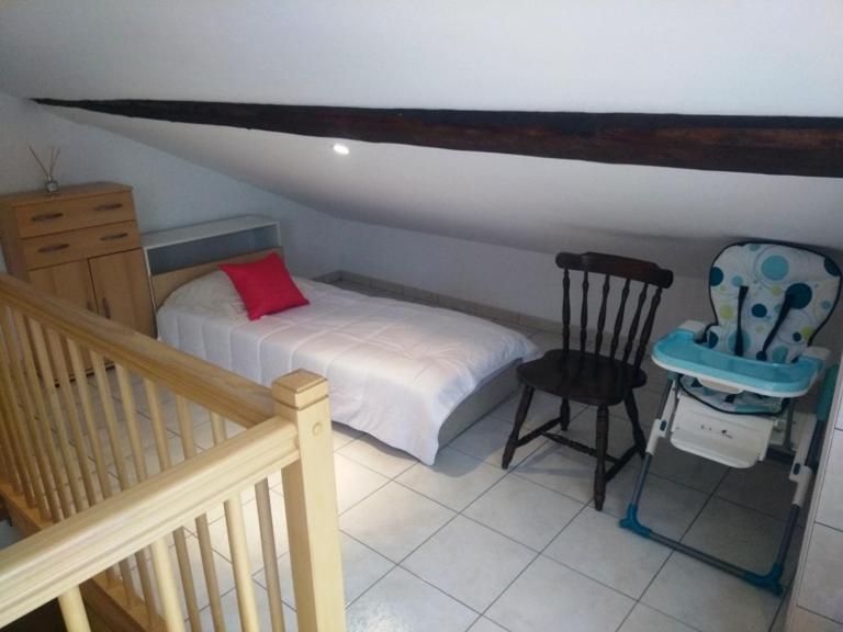 Appartement En Location Touristique Pour 4 Personnes Docelles エクステリア 写真